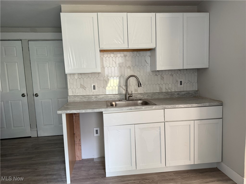 2066 W 81st Street Cleveland OH 44102