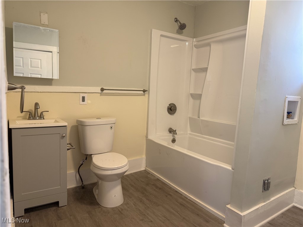 2066 W 81st Street Cleveland OH 44102