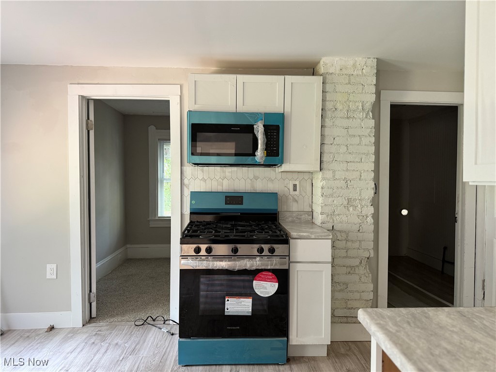 2066 W 81st Street Cleveland OH 44102