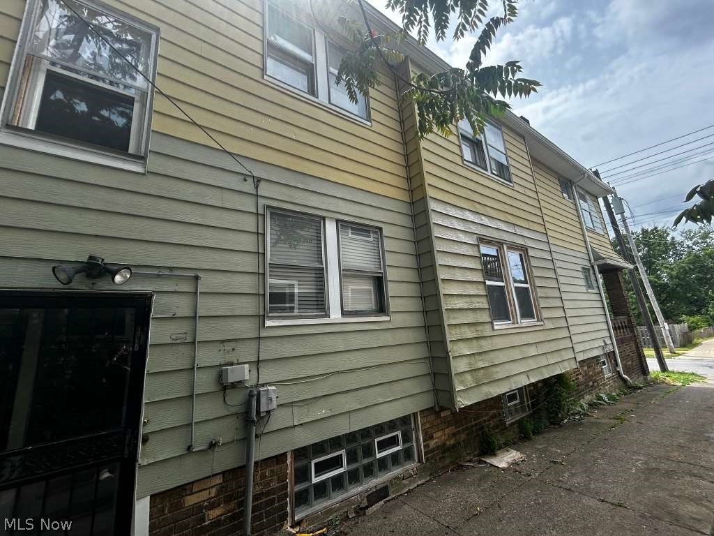 3963 E 123rd Street Cleveland OH 44105