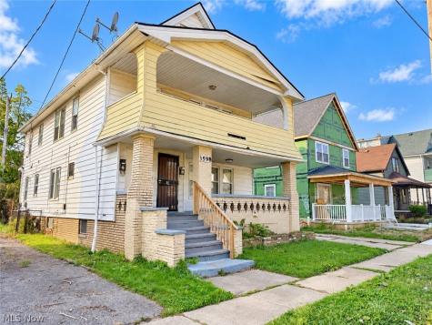 3598 E 143rd Street Cleveland OH 44120
