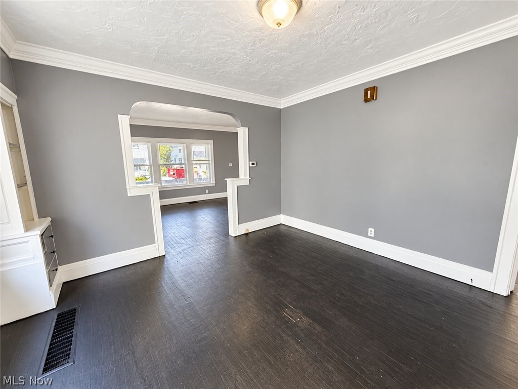 3598 E 143rd Street Cleveland OH 44120