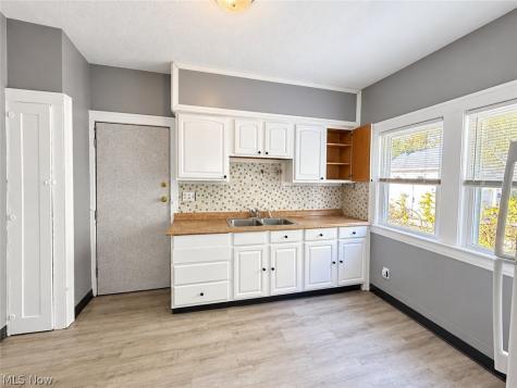 3598 E 143rd Street Cleveland OH 44120