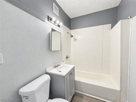 3598 E 143rd Street Cleveland OH 44120