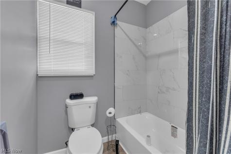 3429 E 65th Street Cleveland OH 44127