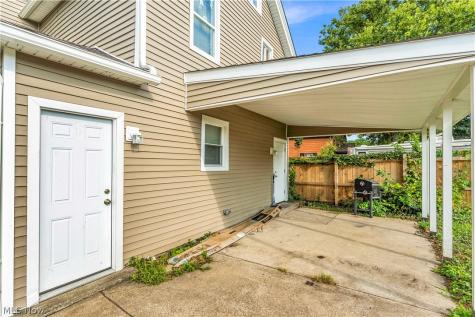 3429 E 65th Street Cleveland OH 44127