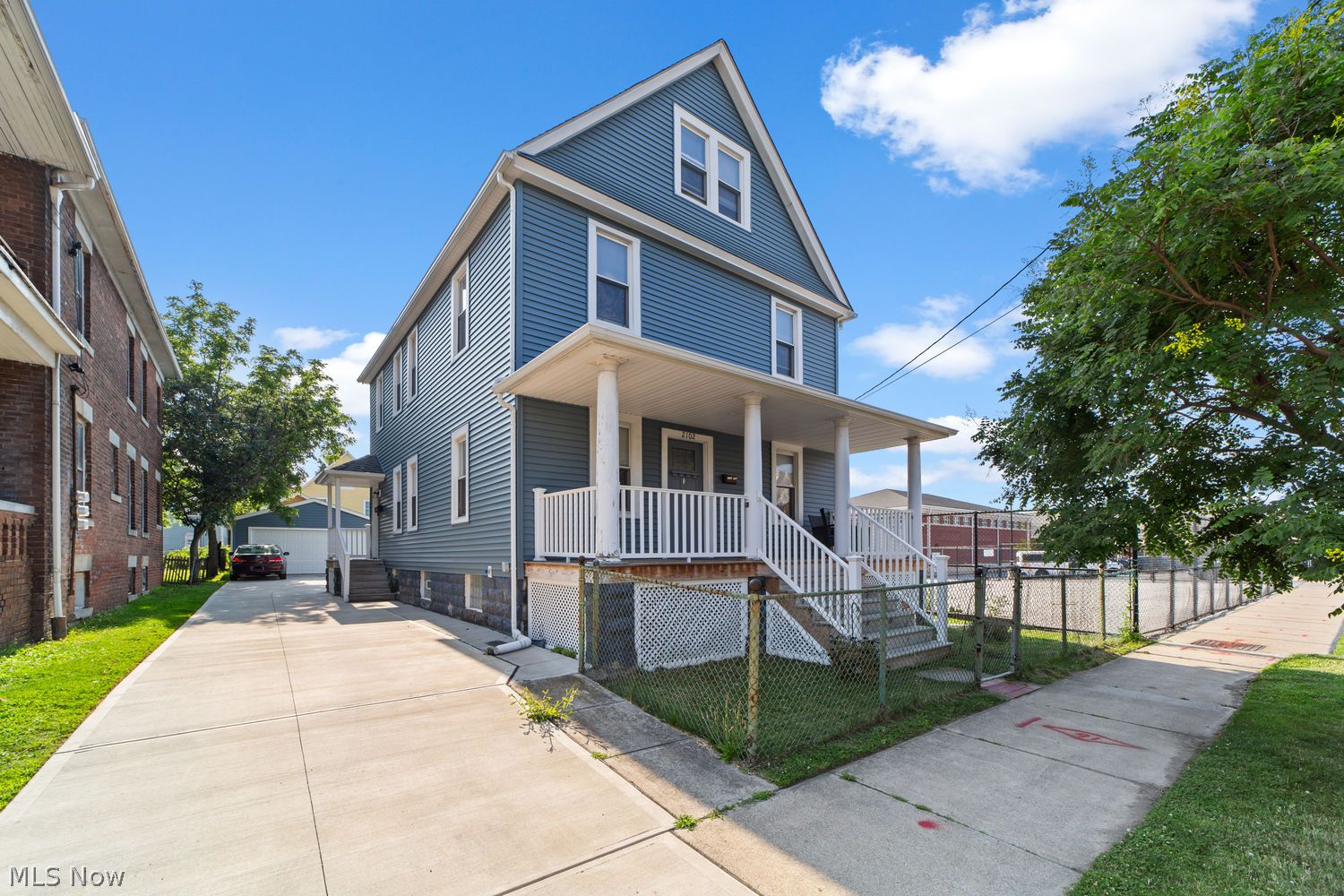 2102 Quail Street Lakewood OH 44107