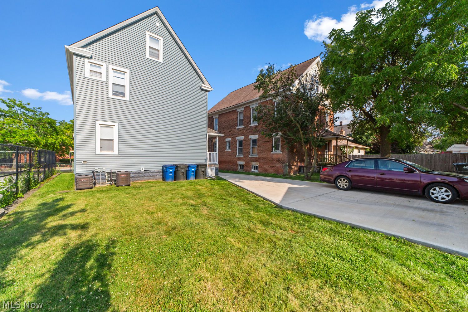 2102 Quail Street Lakewood OH 44107