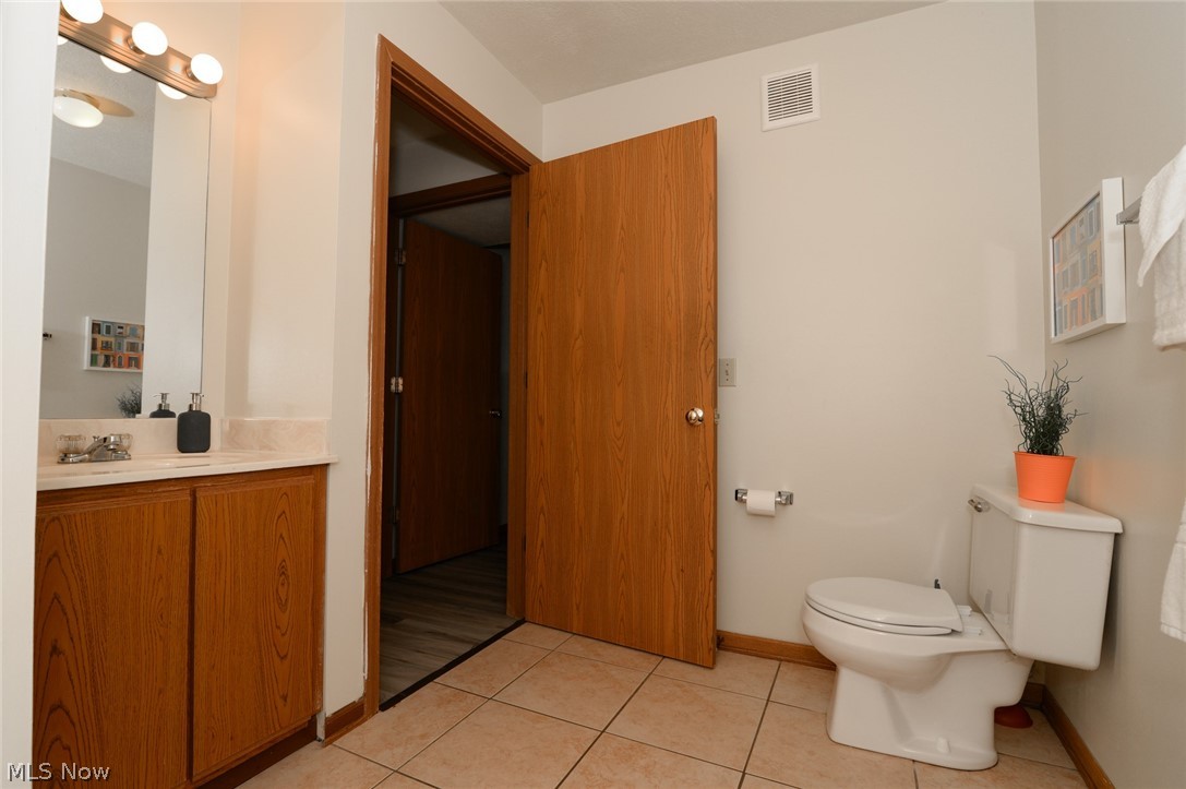 709 & 717 Carroll Street Akron OH 44304