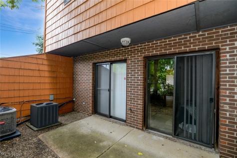 709 & 717 Carroll Street Akron OH 44304