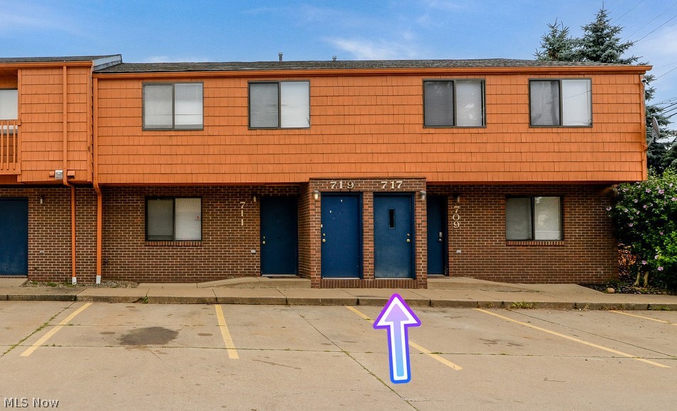 709 & 717 Carroll Street Akron OH 44304