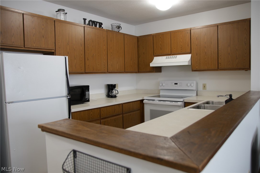 709 & 717 Carroll Street Akron OH 44304