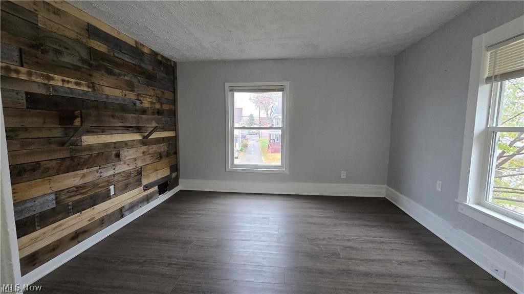 1412 Woodland Avenue NW Canton OH 44703