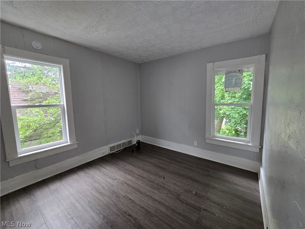 1412 Woodland Avenue NW Canton OH 44703
