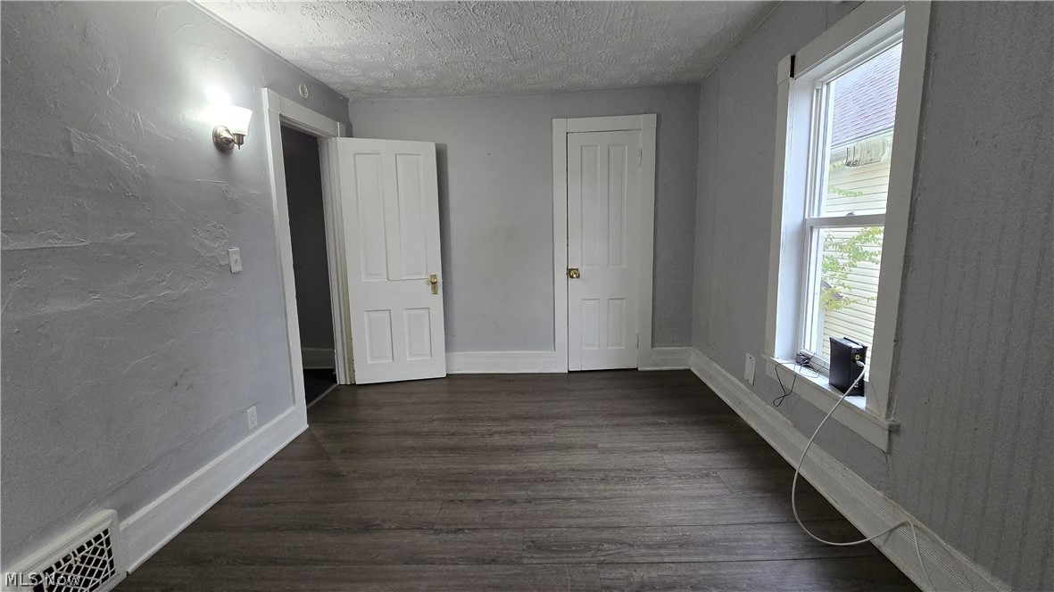 1412 Woodland Avenue NW Canton OH 44703