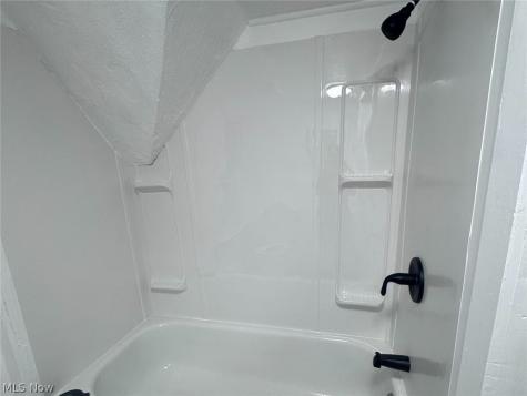 5714 Bridge Avenue Cleveland OH 44102