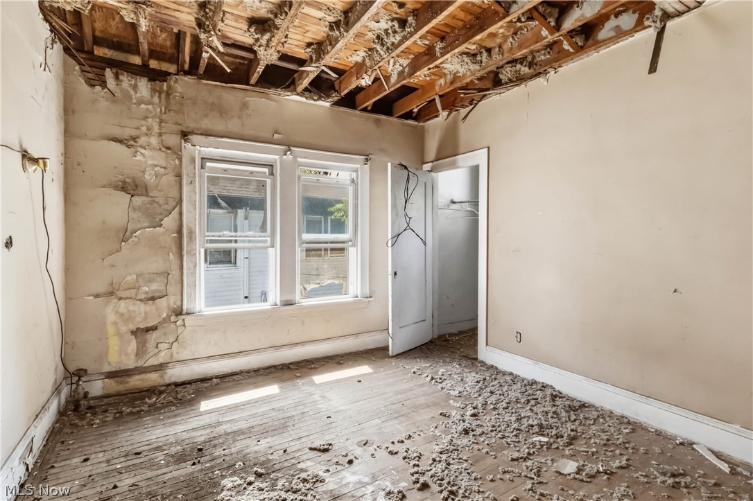 1516 Hillcrest Road Cleveland OH 44118