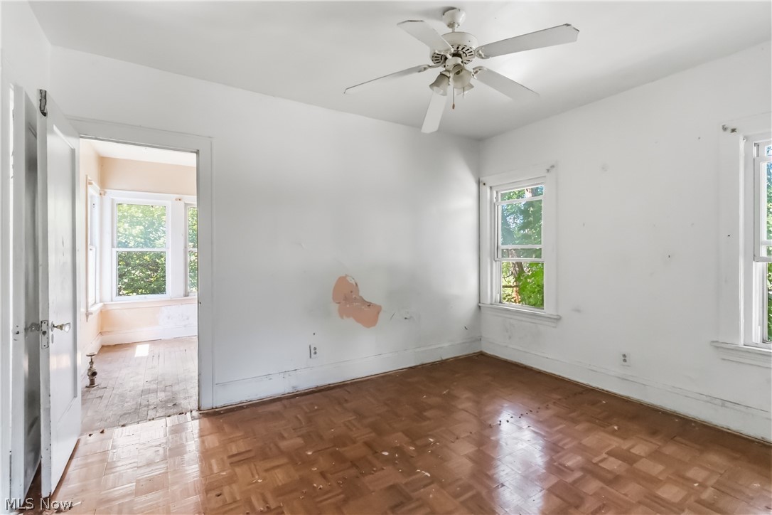 1516 Hillcrest Road Cleveland OH 44118