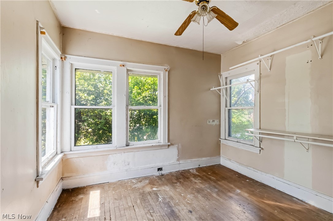 1516 Hillcrest Road Cleveland OH 44118