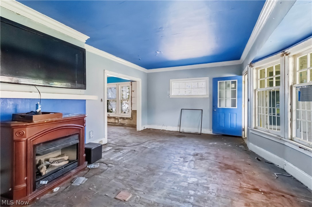 1516 Hillcrest Road Cleveland OH 44118