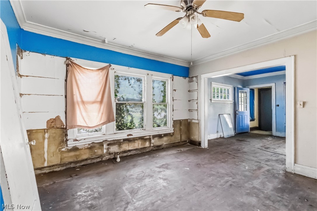 1516 Hillcrest Road Cleveland OH 44118