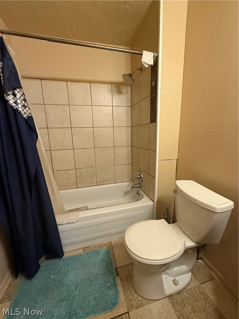 1426 E 175th Street Cleveland OH 44110