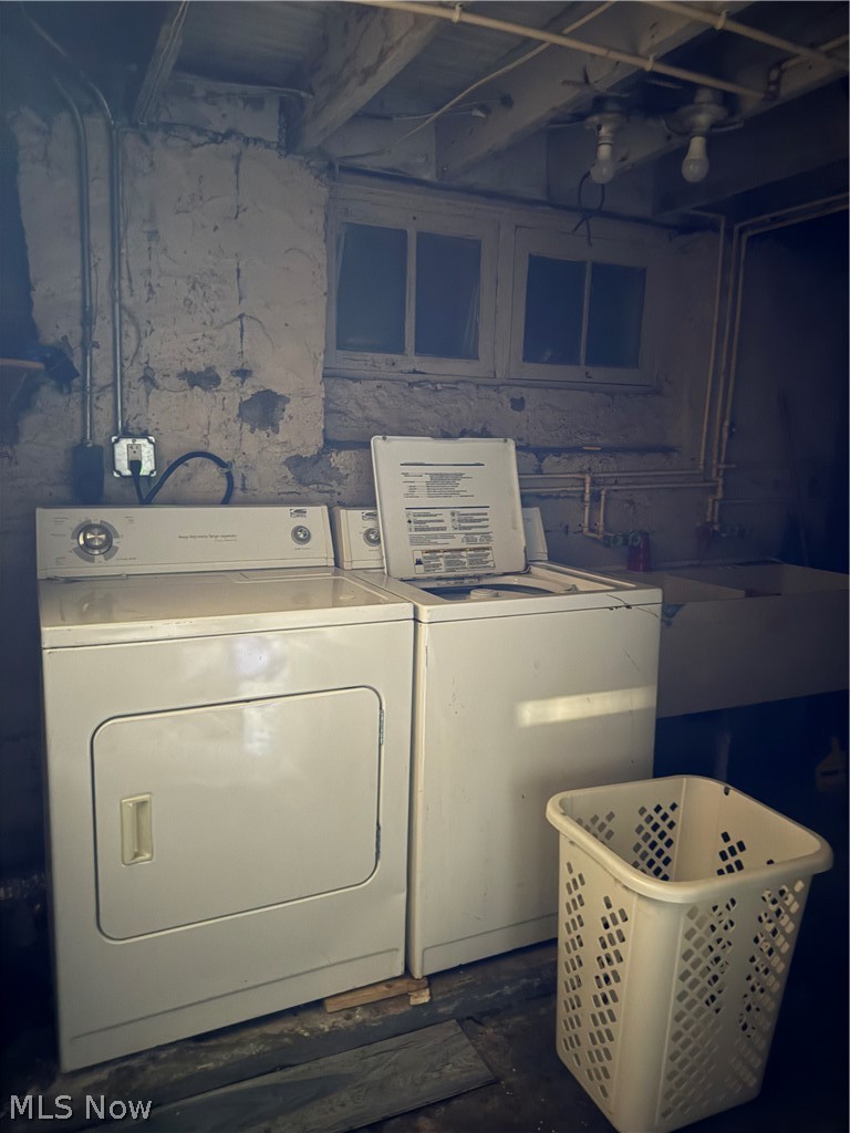 1426 E 175th Street Cleveland OH 44110