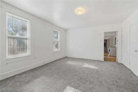 6701 Hope Avenue Cleveland OH 44102
