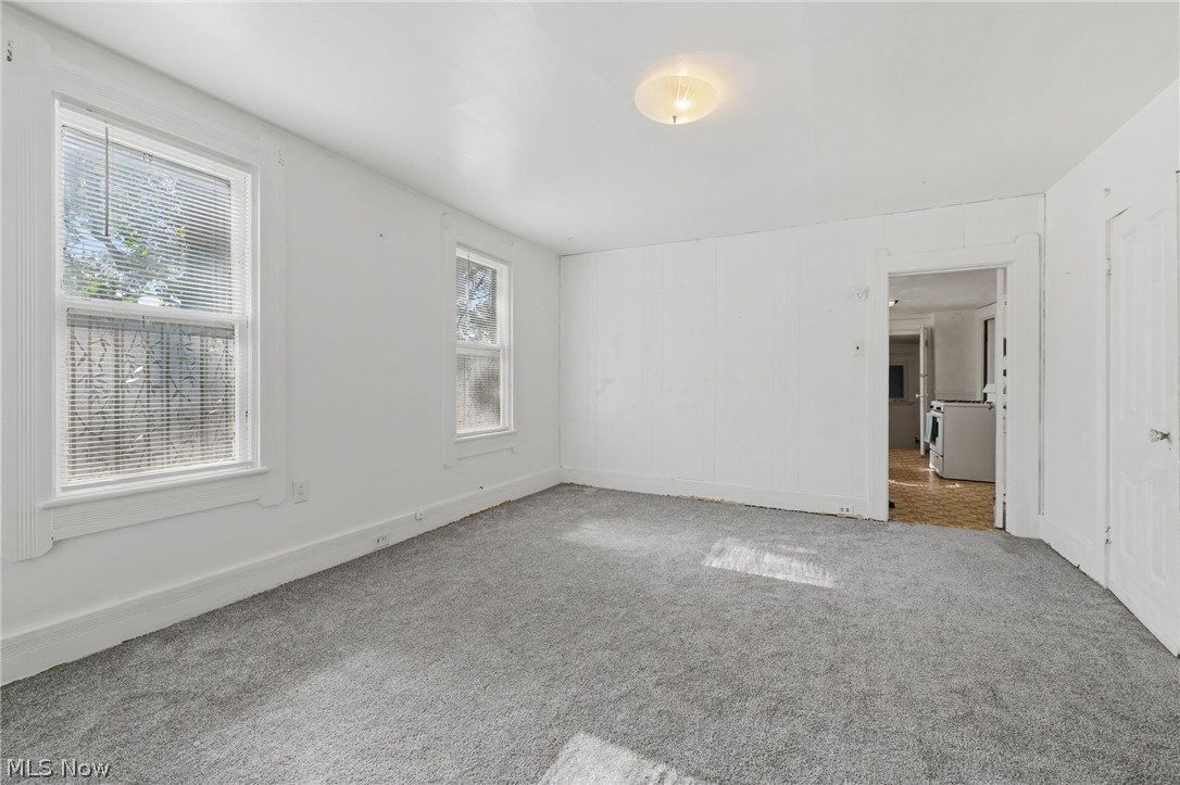 6701 Hope Avenue Cleveland OH 44102