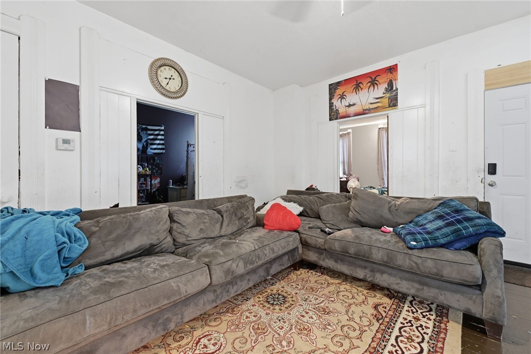 6701 Hope Avenue Cleveland OH 44102