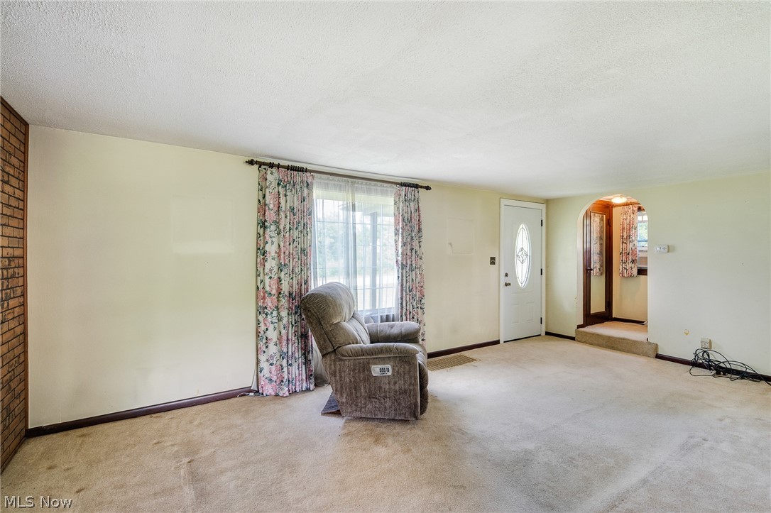 7846 Thompson Sharpsville Road NE Burghill OH 44404