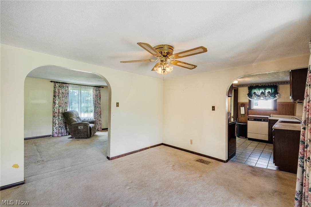 7846 Thompson Sharpsville Road NE Burghill OH 44404