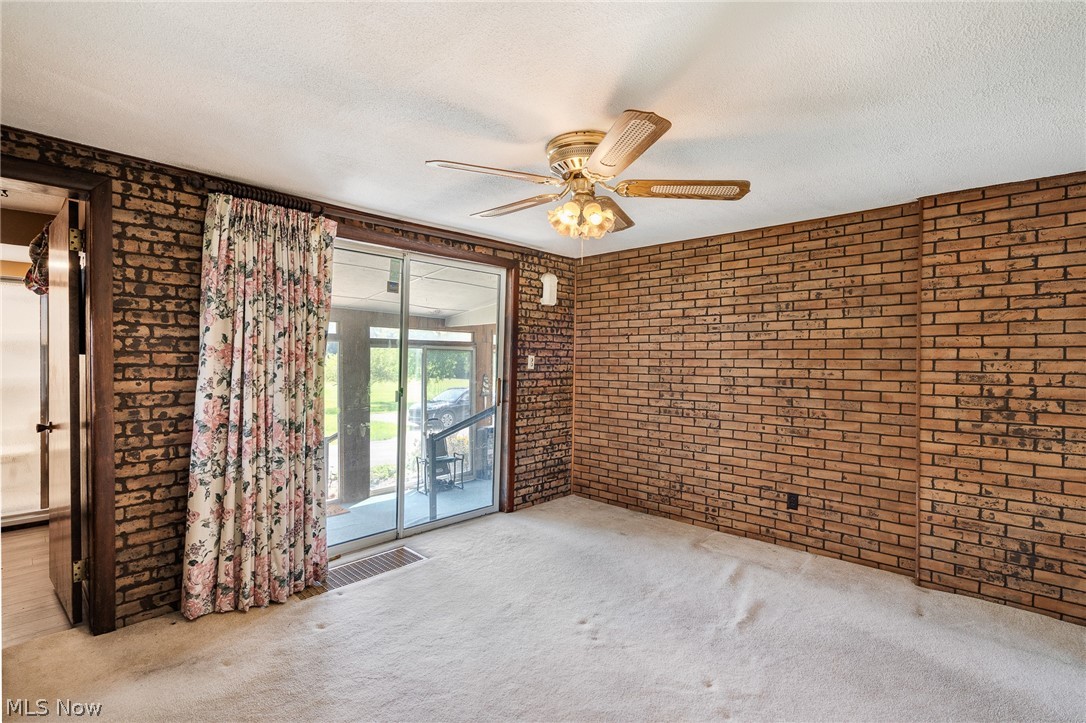 7846 Thompson Sharpsville Road NE Burghill OH 44404