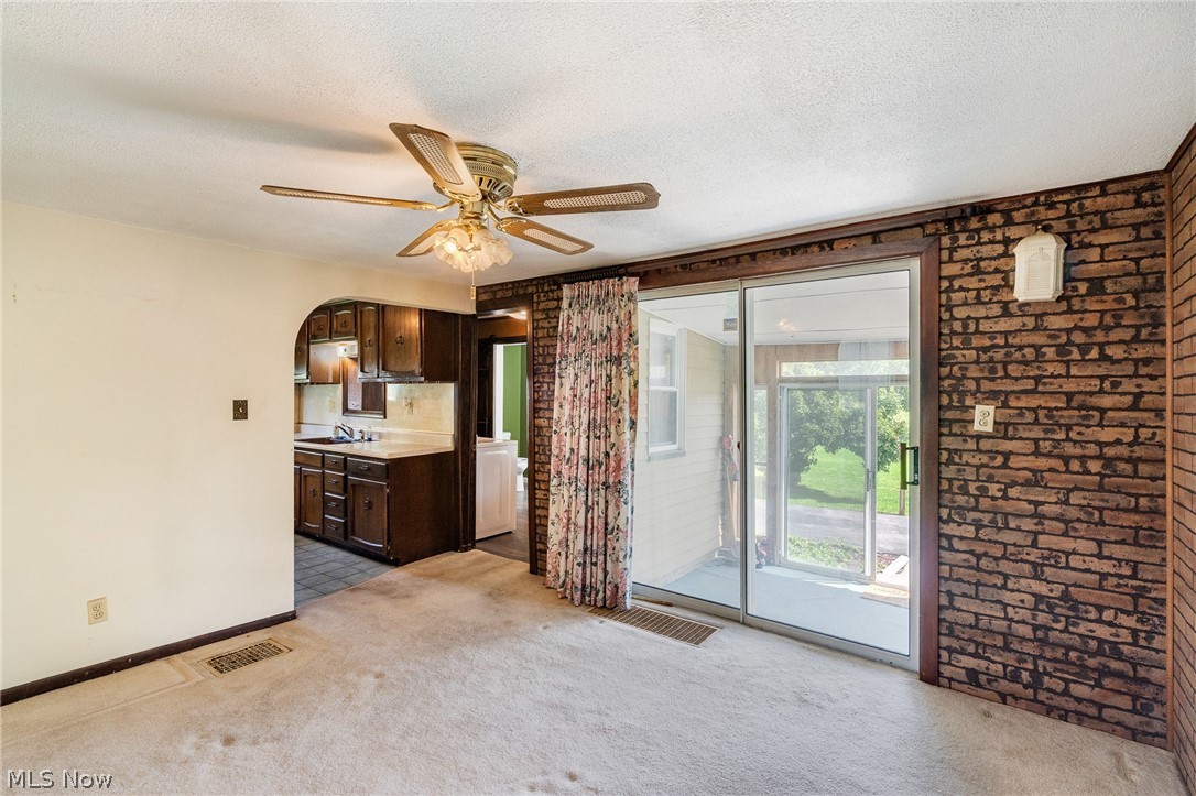 7846 Thompson Sharpsville Road NE Burghill OH 44404