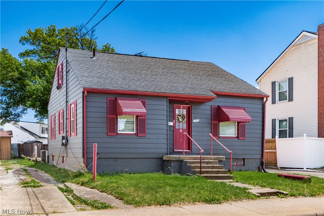 1956 Maple Avenue Zanesville OH 43701