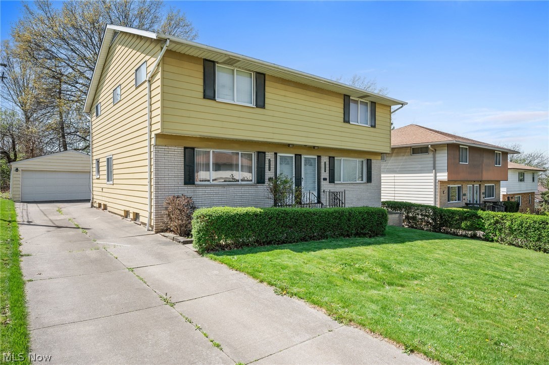 8230 Reed Avenue Garfield Heights OH 44125