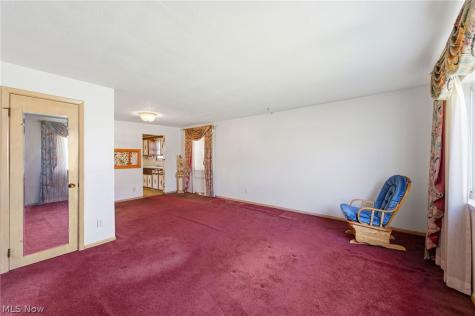 8230 Reed Avenue Garfield Heights OH 44125
