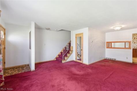 8230 Reed Avenue Garfield Heights OH 44125