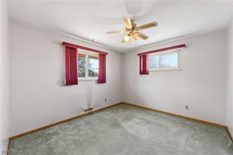 8230 Reed Avenue Garfield Heights OH 44125