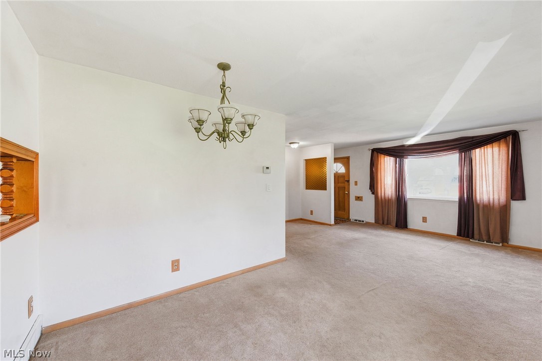 8230 Reed Avenue Garfield Heights OH 44125