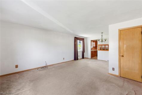 8230 Reed Avenue Garfield Heights OH 44125