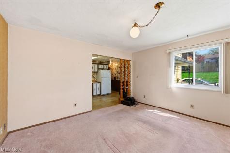 8230 Reed Avenue Garfield Heights OH 44125