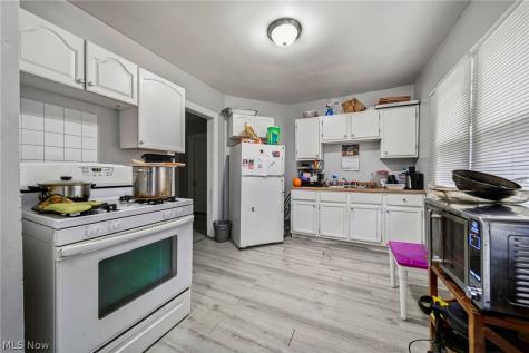 3364 W 86th Street Cleveland OH 44102
