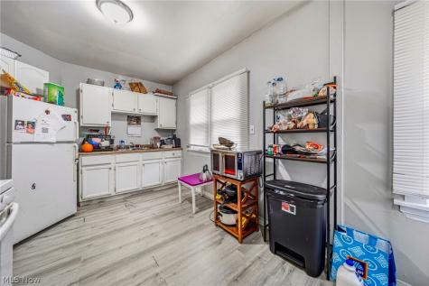 3364 W 86th Street Cleveland OH 44102