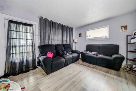 3364 W 86th Street Cleveland OH 44102