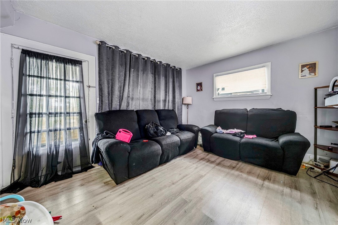 3364 W 86th Street Cleveland OH 44102