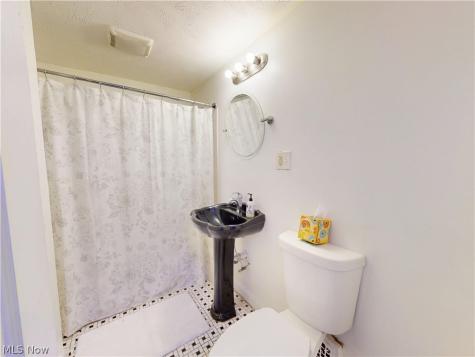 13550 Cedar Road University Heights OH 44118