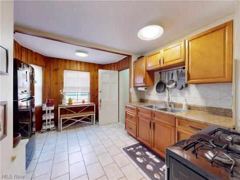 13550 Cedar Road University Heights OH 44118