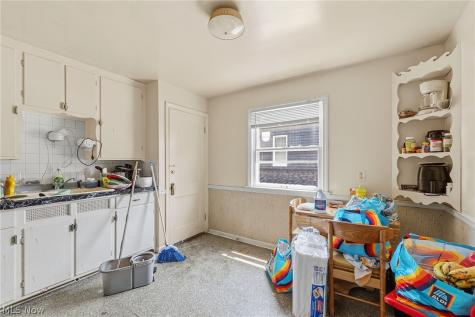 3878 W 134th Street Cleveland OH 44111