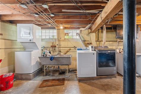 3878 W 134th Street Cleveland OH 44111